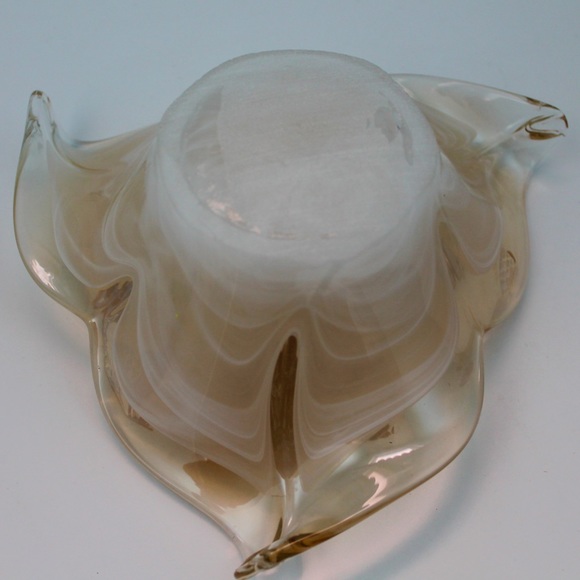 BLOWN GLASS BOWL - Picture 3 of 7